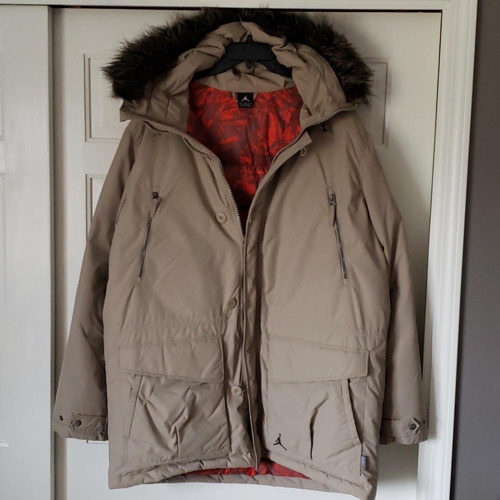 Nike Air Jordan down parka